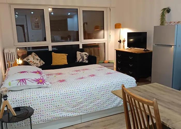 Le Amos Апартаменты *